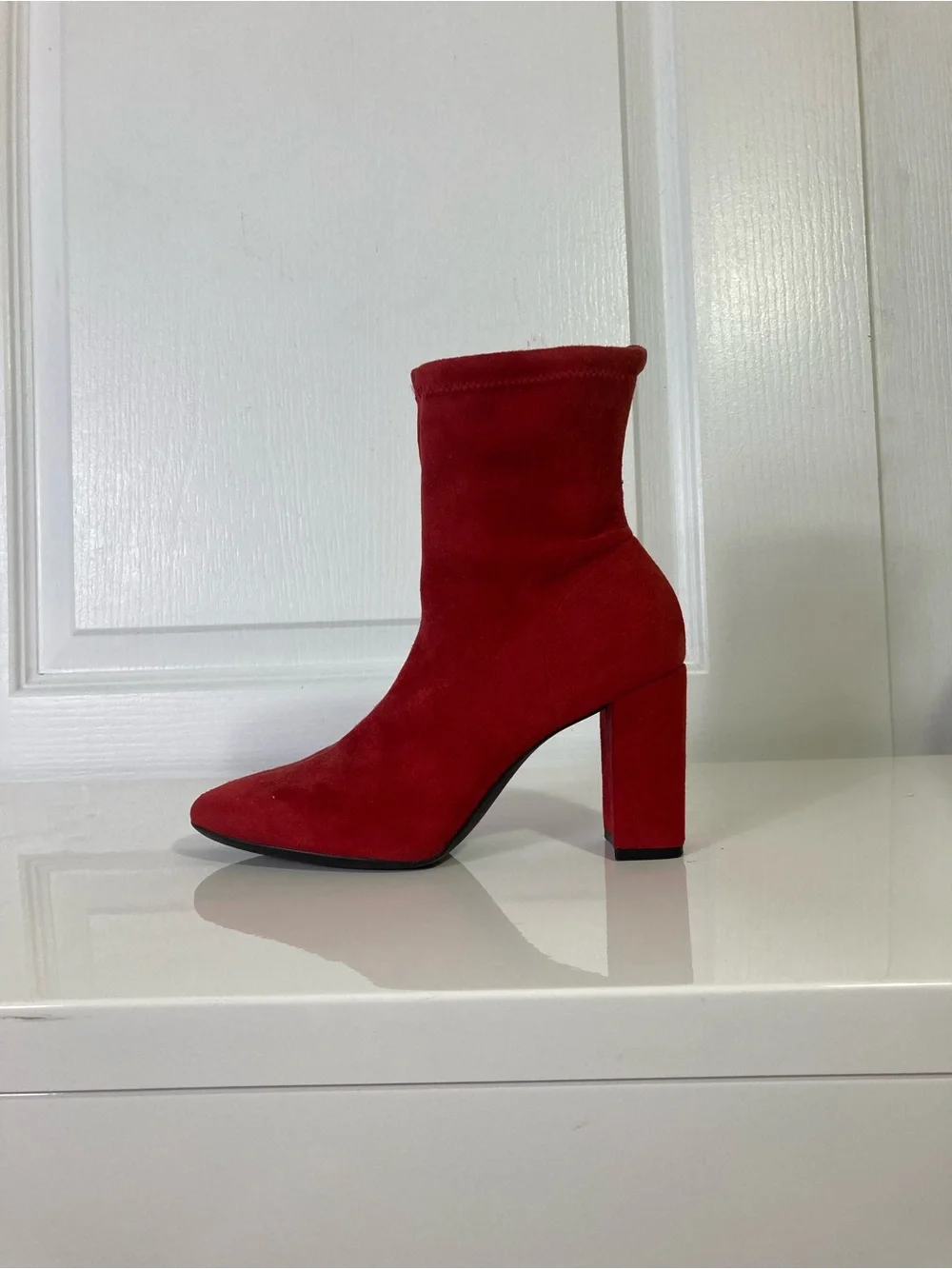 H&M Boots 39/US 9 Red Faux-Suede Ankle Stack Block-Heel